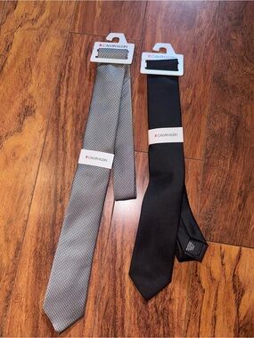 Calvin Klein Black and Gray Men's Tie Set